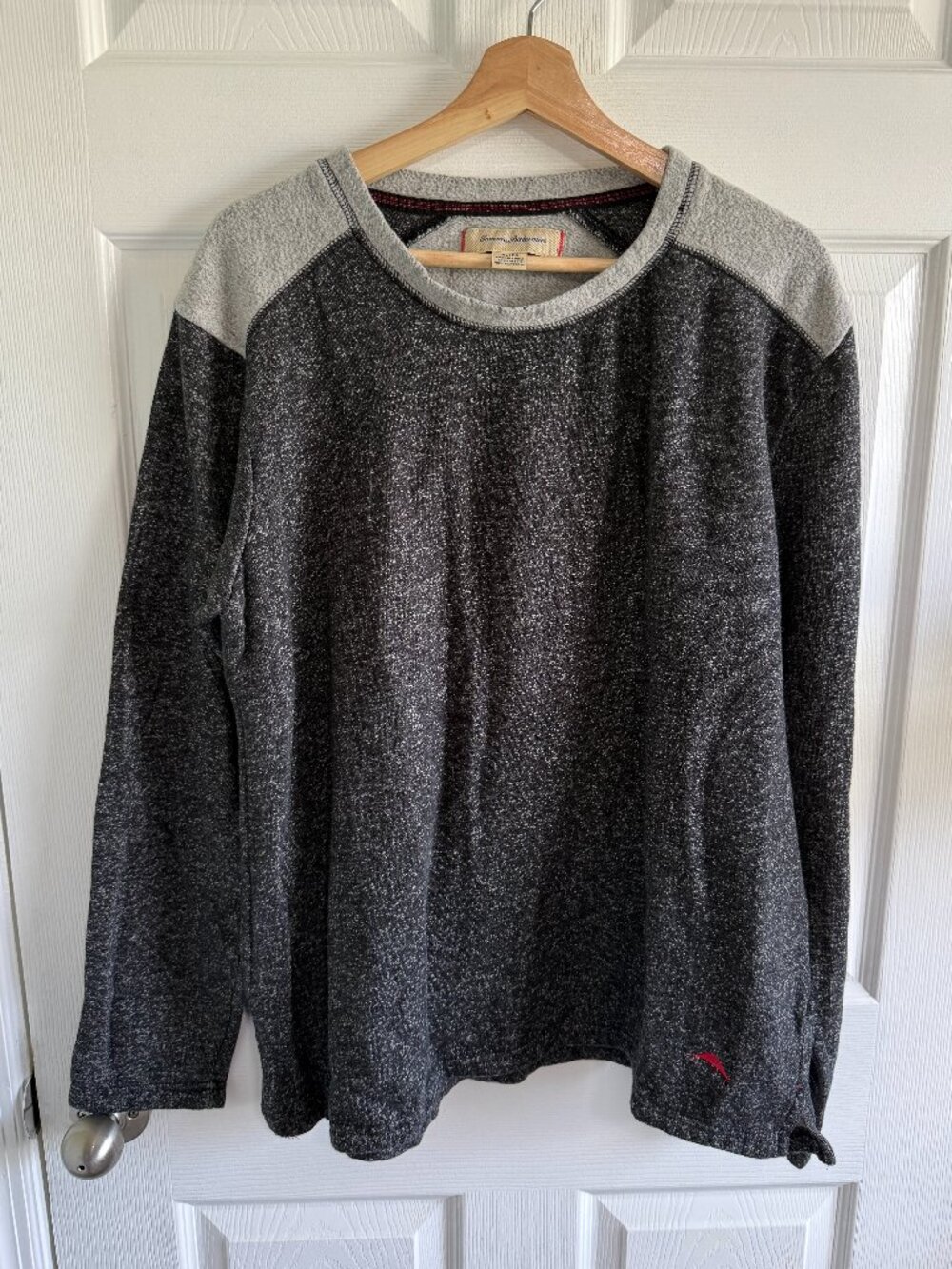 Tommy Bahamas Men's XL Two Tone Grey Pullover Sweater